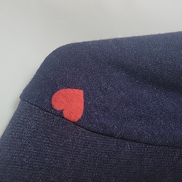 Cha Sor Heart design lightweight sweater - Picture 3 of 7